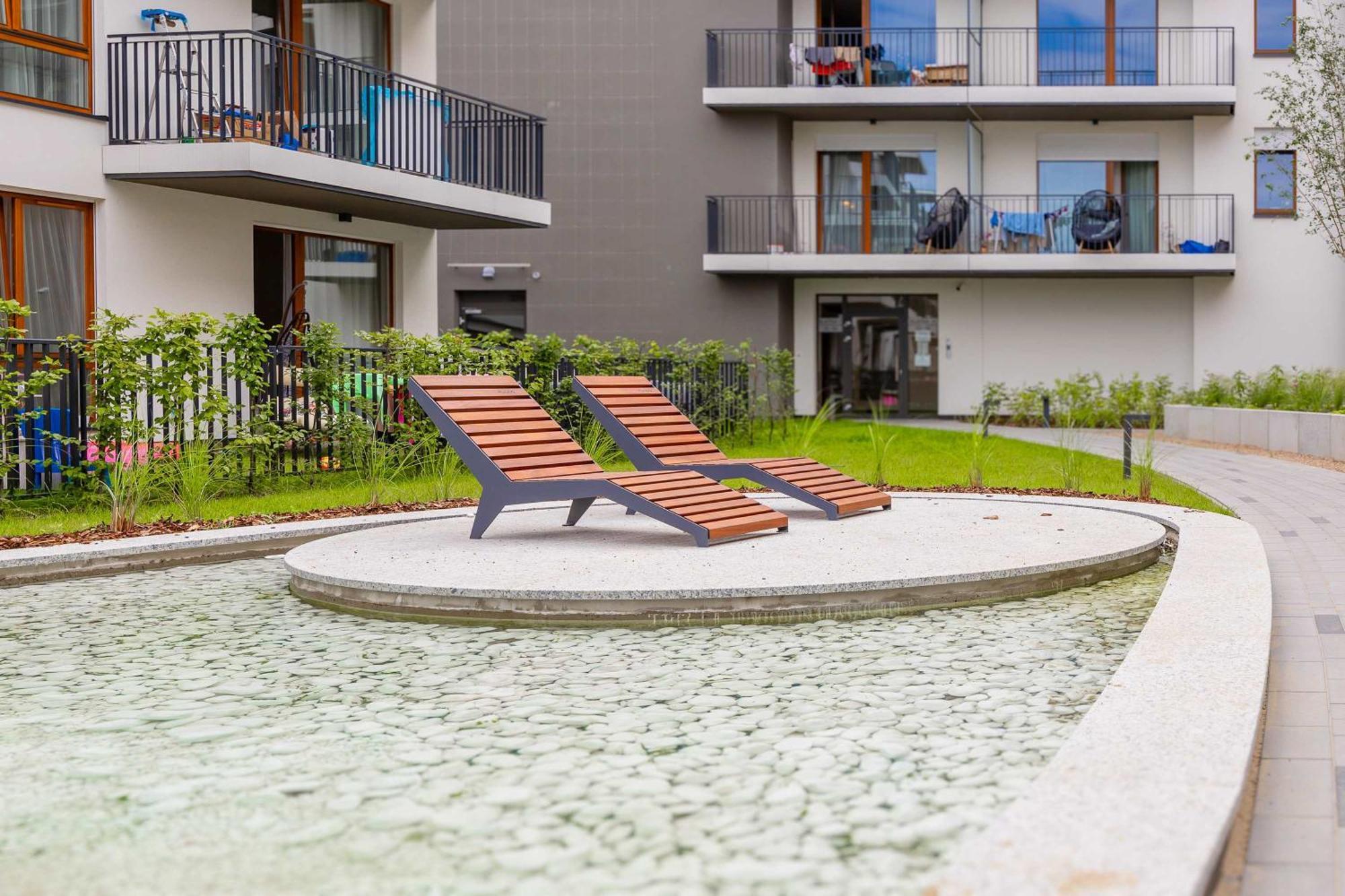Apartment Sarmacka Wilanow With Parking, Sauna & Gym By Noclegi Renters Warsawa Bagian luar foto